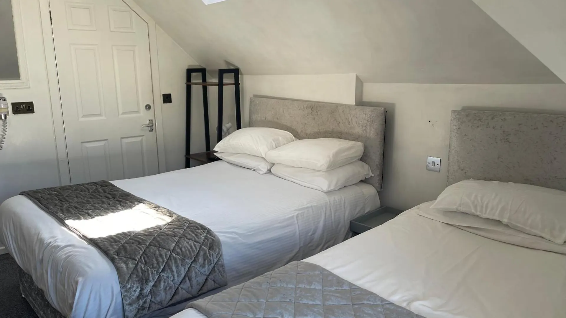 Bed & Breakfast Kantara Guest House Bournemouth