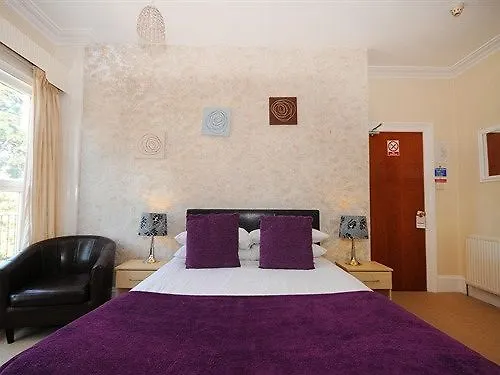 ** Bed & Breakfast Kantara Guest House Bournemouth United Kingdom