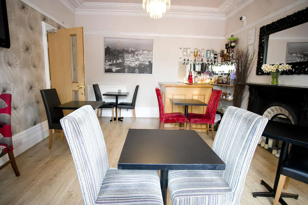 Kantara Guest House Bournemouth 2*,